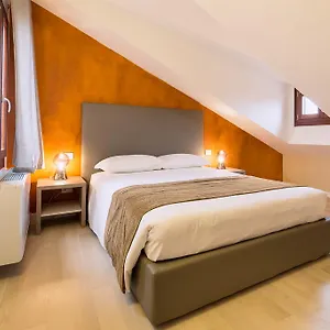 Charming Palace Corte Del Teatro , Venice Italy